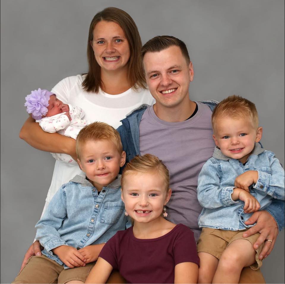 Pastor Daniel and Jessica Leavitt with their family